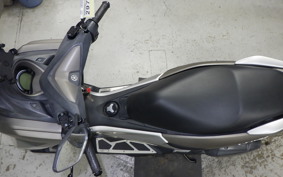 YAMAHA N-MAX