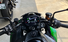 KAWASAKI NINJA H2 2025 ZRT00R
