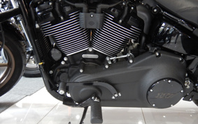 HARLEY FXLRS 2022 YWZ
