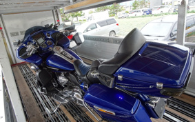 HARLEY FLTRUSE1800CVO 2014 TAN