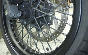 HUSQVARNA SVARTPILEN 401 2021