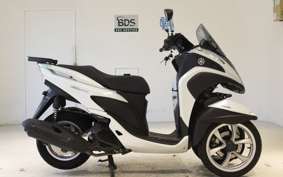 YAMAHA TRICITY 125 A SE82J