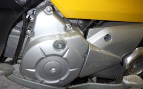 HONDA ｸﾛｽｶﾌﾞ JA10