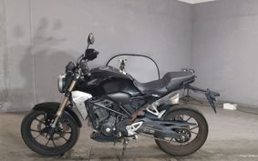HONDA CB250R MC52