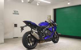 YAMAHA YZF-R1 2019