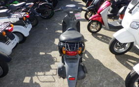 SUZUKI LET's 4 CA45A
