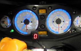 SUZUKI GSX-1300R HAYABUSA 2002