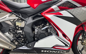 HONDA CBR250RR MC51
