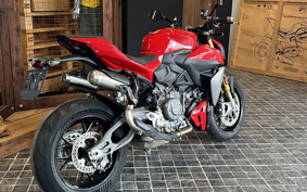 DUCATI STREET FIGHTER V2S 2025