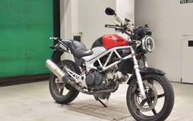 HONDA VTR 250 Gen. 2 2005 MC33