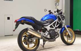 HONDA VTR 250 Gen. 2 MC33
