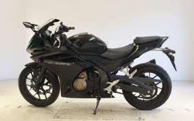 HONDA CBR400R 2017 NC47