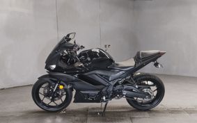 YAMAHA YZF-R3 2021 RH13J