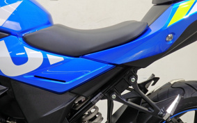 SUZUKI GSX250R DN11A