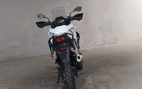 KAWASAKI VERSYS-X 250 LE250D