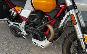 MOTO GUZZI V85 TT 2019 ZGUKW