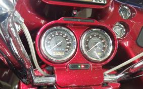 HARLEY FLTRUSE1800CVO 2011