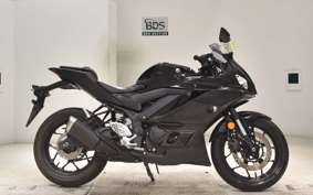 YAMAHA YZF-R25 2025 RG43J