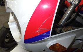 YAMAHA FZR250 2KR