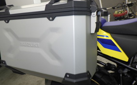 SUZUKI Vｽﾄﾛｰﾑ1050DE 2023 EF11M