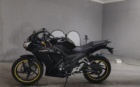 HONDA CBR250R MC41