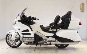 HONDA GL 1800 GOLD WING AIRBAG NAVI 2011 SC68