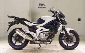 SUZUKI GLADIUS 2010 VK58A