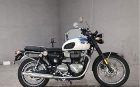TRIUMPH TRIUMPH BONNEVILLE T100 2017 DAD70G