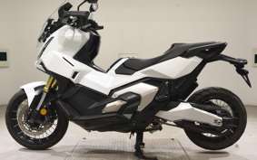 HONDA X-ADV 750 2025 RH21