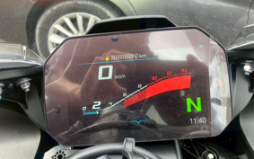 BMW S1000RR M 2025 0P21
