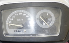 SUZUKI ADDRESS V100 CE13A