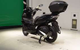 HONDA PCX125 2004 JK05