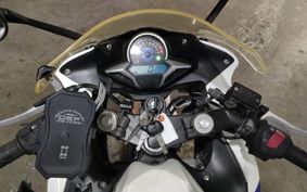 HONDA CBR250R MC41