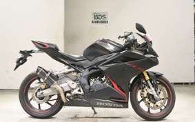 HONDA CBR250RR A