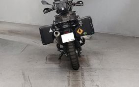 BMW F700GS 2014 0B01