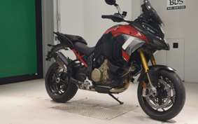 DUCATI MULTISTRADA V4 2026