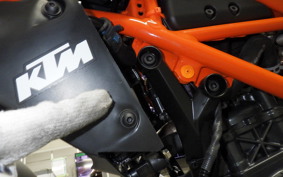 KTM 125 DUKE 2021