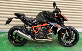 KTM 1290 SUPER DUKE R 2020 V3940