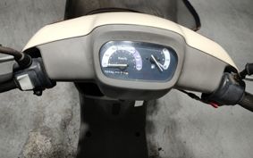 YAMAHA JOG POCHE SA08J