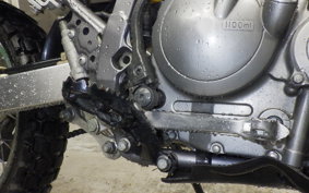 SUZUKI DJEBEL 250 XC SJ45A