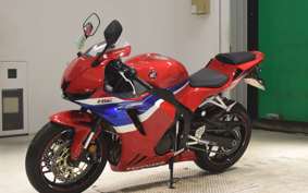 HONDA CBR600RR 2024 PC40