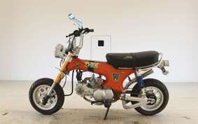 HONDA DAX 70 ST70
