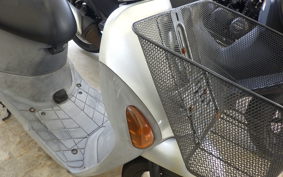 SUZUKI LET's 4 CA45A