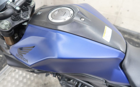 HONDA CB250R MC52