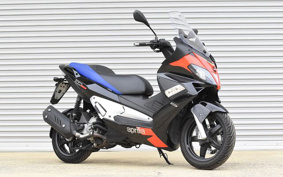 APRILIA SR MAX 300IE 2015
