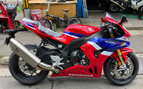 HONDA CBR1000RR-R FB SP 2024 SC82