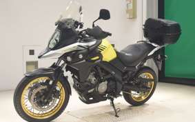 SUZUKI DL650 ( V-Strom 650 ) XTA 2017 C733A