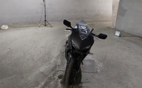 HONDA CBR650R E-Clutch 2024 RH17