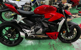 DUCATI STREETFIGHTER V2 2023 3F00