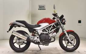 HONDA VTR 250 Gen. 2 MC33